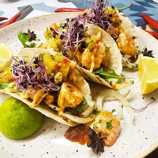 Fristende taco med scampi fra Rio Reykjavik